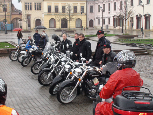 Foto Club moto (c) eMaramures.ro